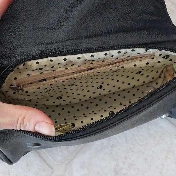 Skull purse - Picture 2 of 3